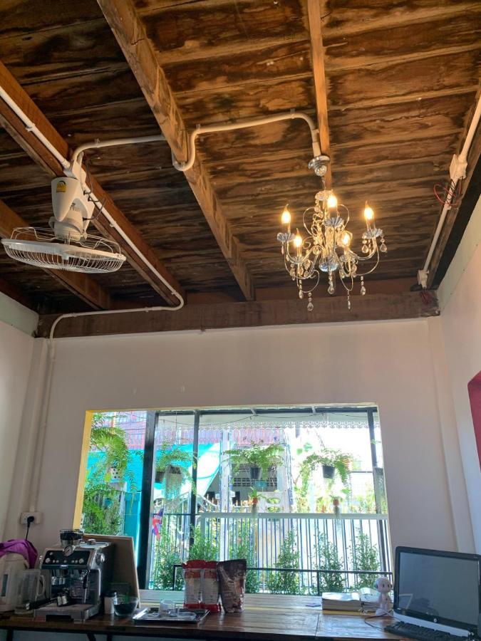 סוקותאי Baan Mae Somkid Homestay מראה חיצוני תמונה
