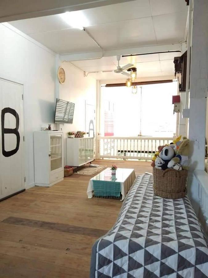 סוקותאי Baan Mae Somkid Homestay מראה חיצוני תמונה